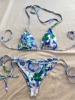 NWOT Bikini Set